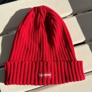 Supreme cotton benie NWOT